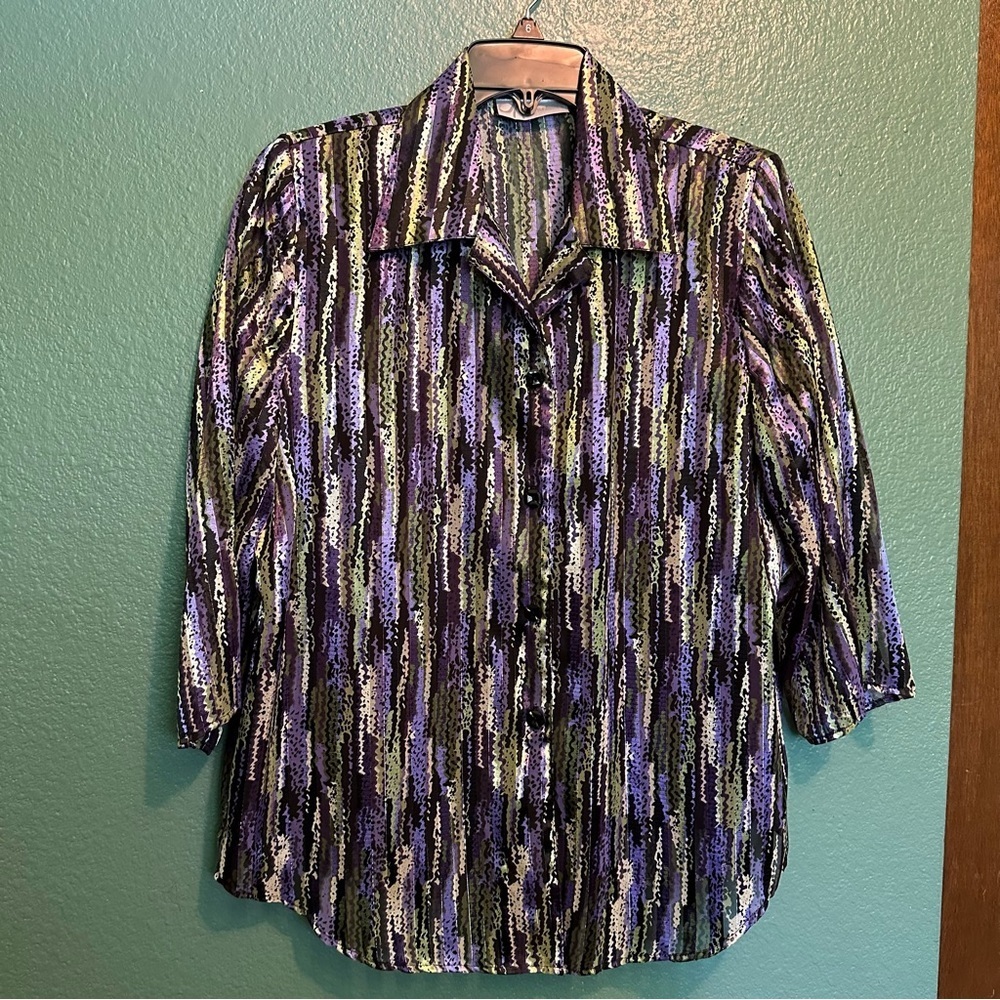 Women’s Preowned  Blouse Great  Multicolor